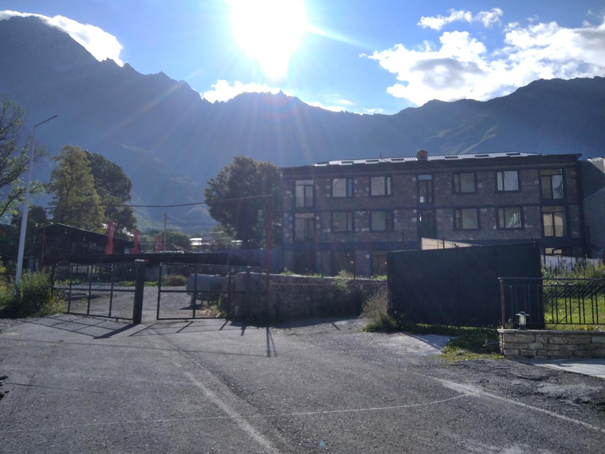 Aia Kazbegi Hotel Kültér fotó